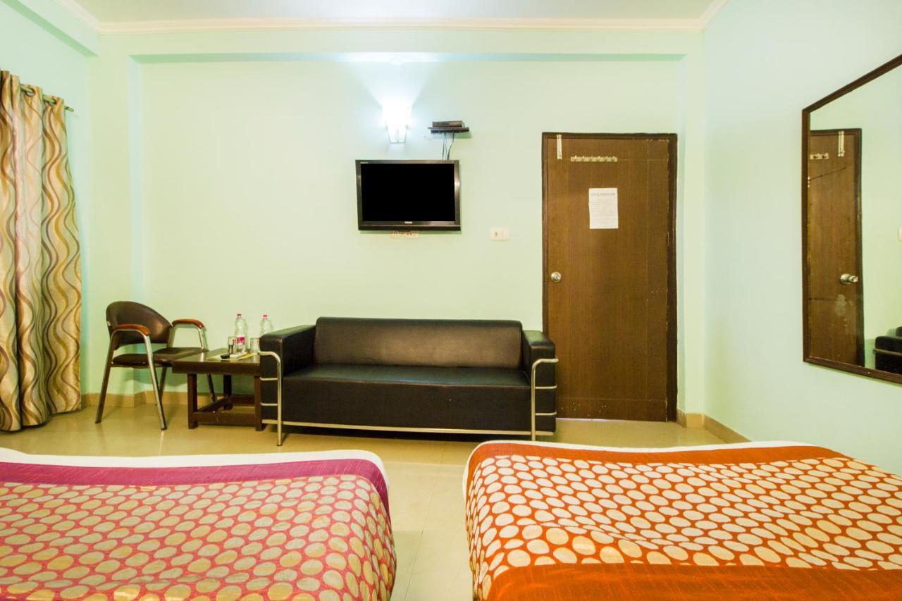 Hotel Le Princess @ Airport New Delhi Exterior photo